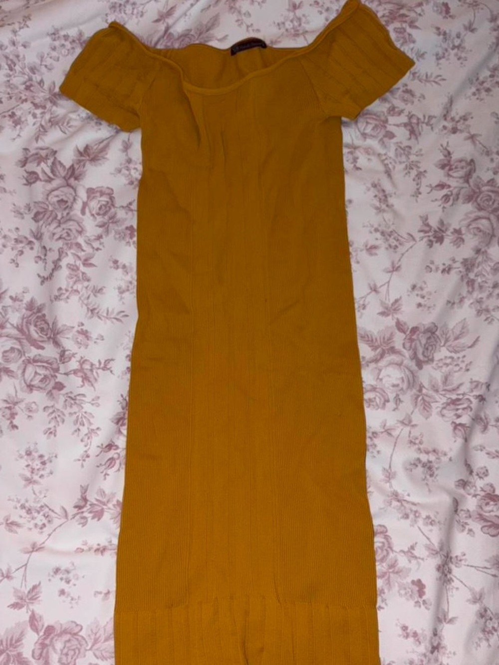Y2K Mustard yellow off shoulder bodycon dress